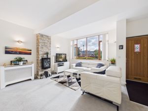 Lounge- click for photo gallery